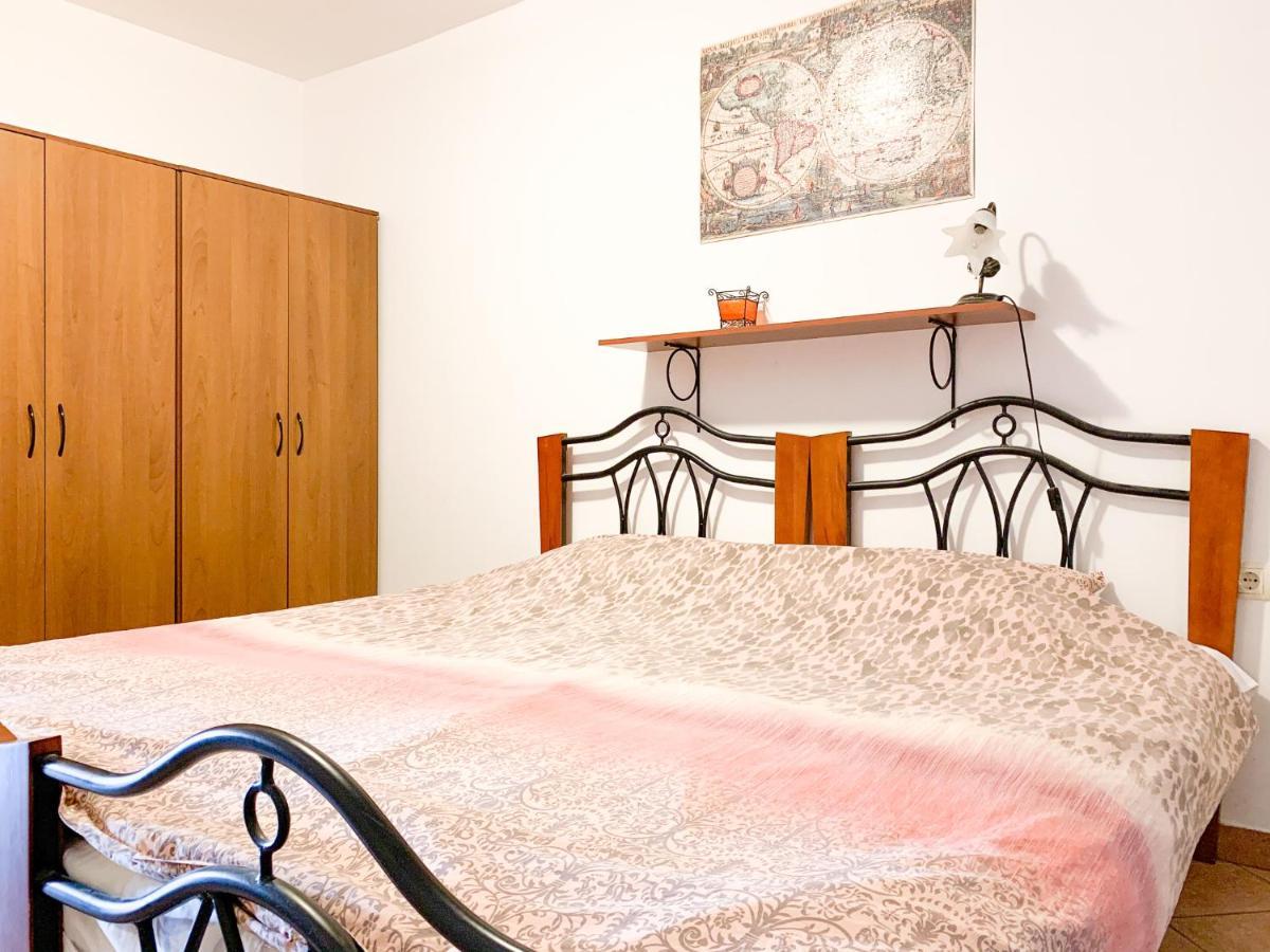 Apartmani Sincic Пула Экстерьер фото